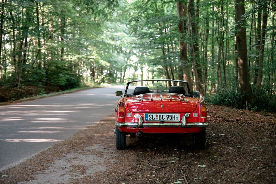 MGB Roadster mieten zum selber Fahren. Tolles Geschenk! in Wees