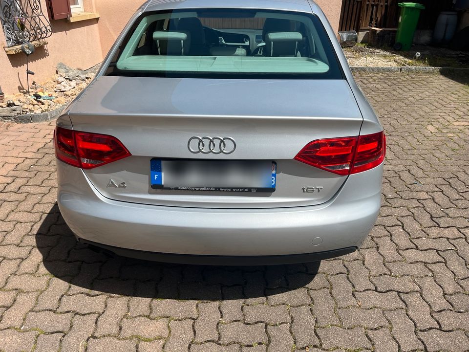 Audi A4 1.8 tfsi in Weil am Rhein