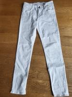 Schöne schmal geschnittene weiße Jeans Größe 36 s.Oliver Bayern - Vaterstetten Vorschau