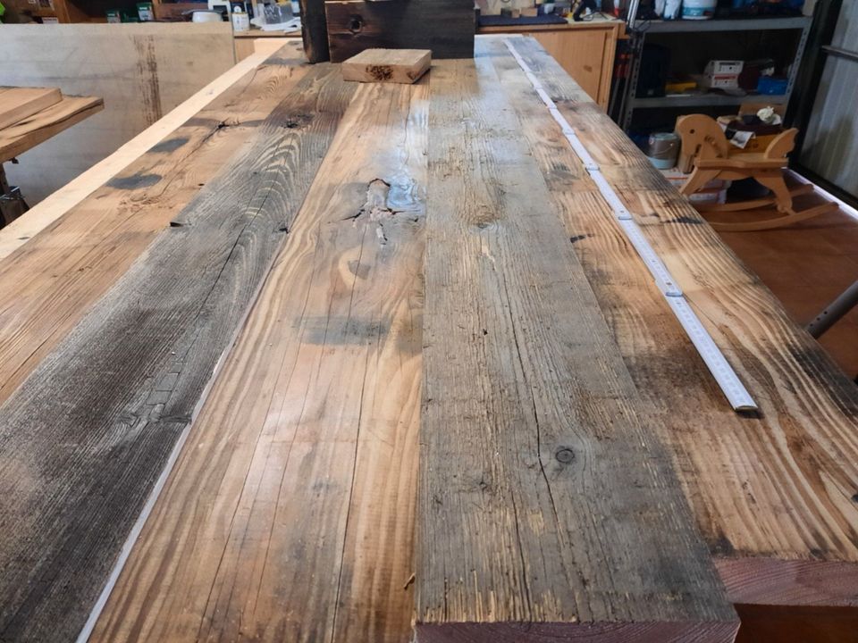 Einzelstück Tisch aus Uralten Waggonplanken.echtes Unikat in Wasenbach