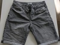 Jeans Shorts Herren/Jungs Größe S Bayern - Sulzfeld im Grabfeld Vorschau