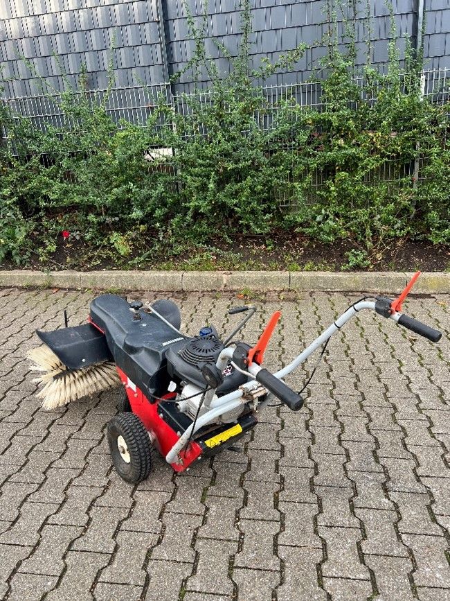 Limpar 82 Vario - Kehrmaschine in Essen