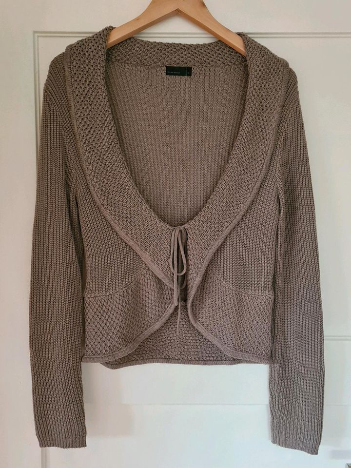 Strickjacke Gr. M in Stralsund