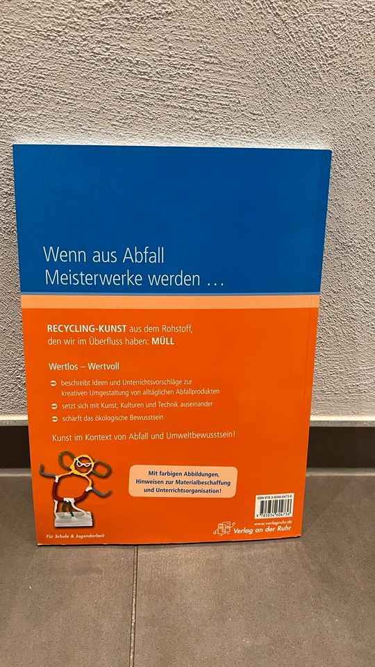 Buch Wertlos -Wertvoll Verlag an der Ruhr in Kirchheim unter Teck