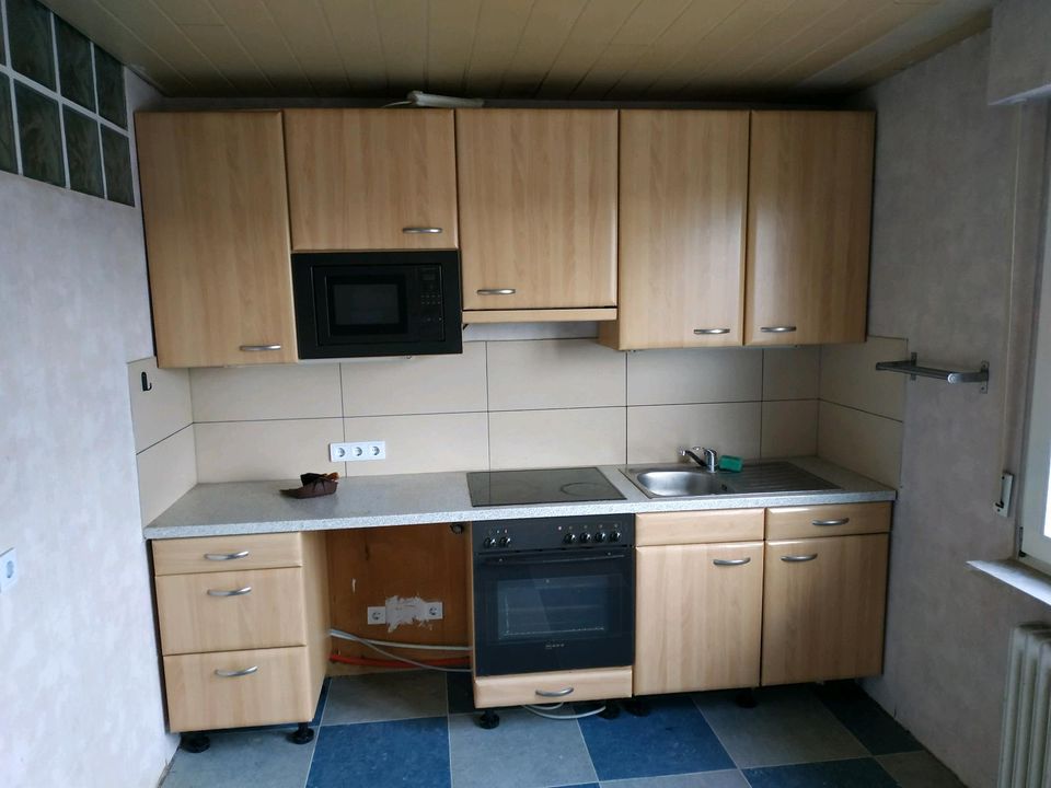 3 Zimmer Küche Bad + Gäste WC Wohnung in Nwd.-Gl. Zu vermieten in Neuwied