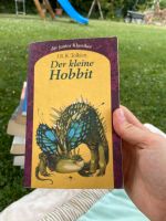 Buch J. R. R. Tolkien „Der Kleine Hobbit“ Nordrhein-Westfalen - Kamp-Lintfort Vorschau