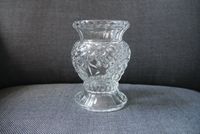 Glasvase Blumenvase Vase weiss geschliffen (Pressglas) sehr gut Sachsen-Anhalt - Halle Vorschau