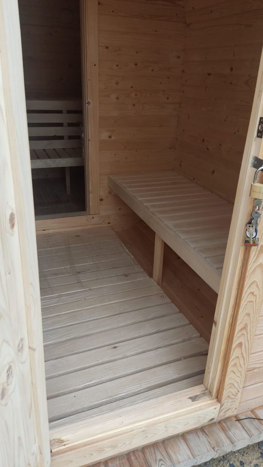 Quadro Sauna Fasssauna 4 m Saunafass Holzofen in Frankfurt am Main