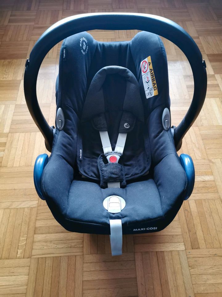 MAXI COSI CabrioFix Babyschale in Bammental