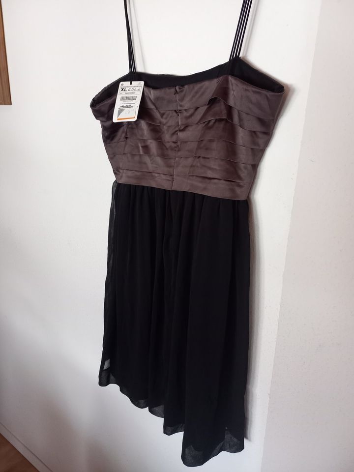 Kleid Zara Basic braun schwarz Größe XL neu mit Etikett in Heinsberg