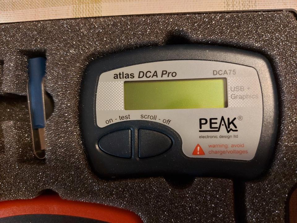 Peak atlas Modell DCA 75 und DCA 55 Halbleitertester in Bassum