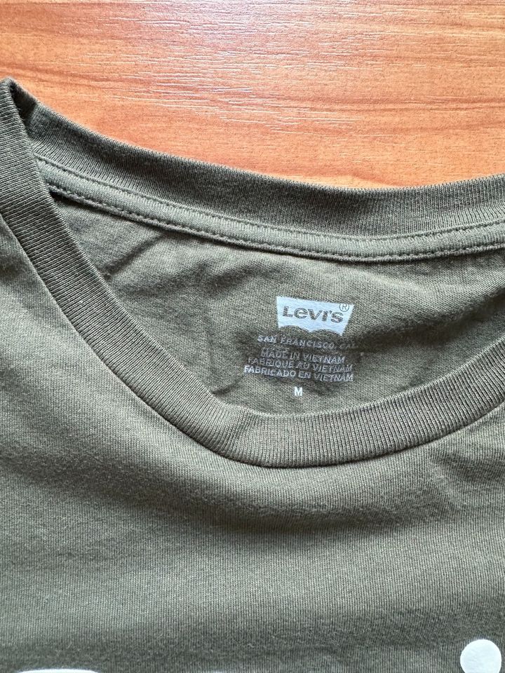 Levi’s T-Shirt Gr. M zu verkaufen in Großenkneten