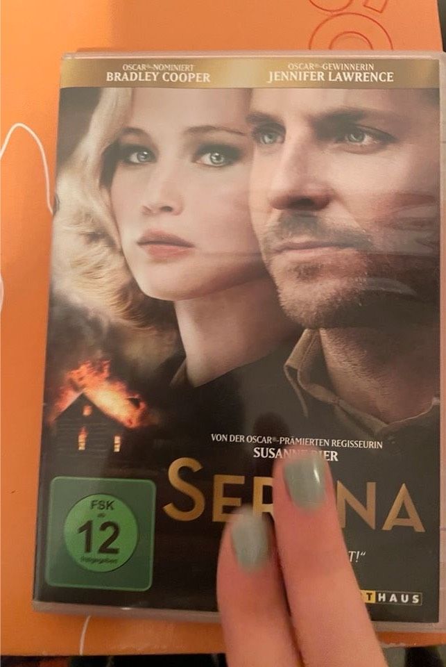 DVD, Serena, Jennifer Lawrence, Bradley Cooper in Potsdam