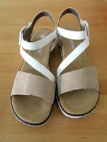 Rieker Sommer Sandalen Beige Keil Klettverschluss Weiß 39 NEU München - Pasing-Obermenzing Vorschau