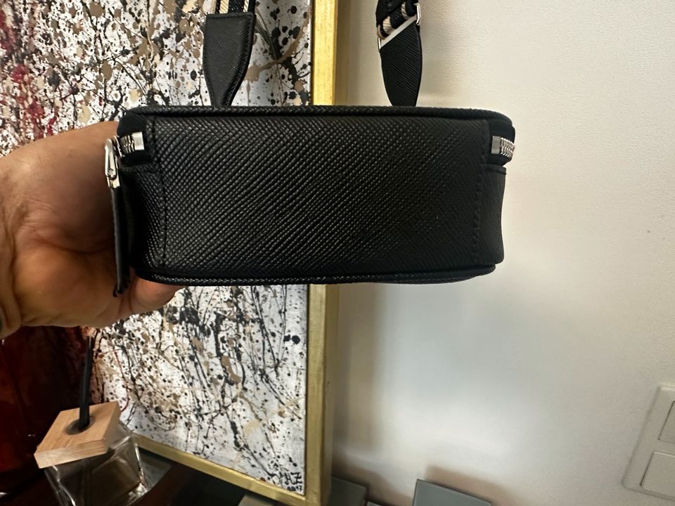 Prada Black Shoulder Bag With Embossed Logo in Berlin