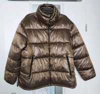 Eine Wintersteppjacke in Kupfer Größe 50 Top München - Schwabing-Freimann Vorschau