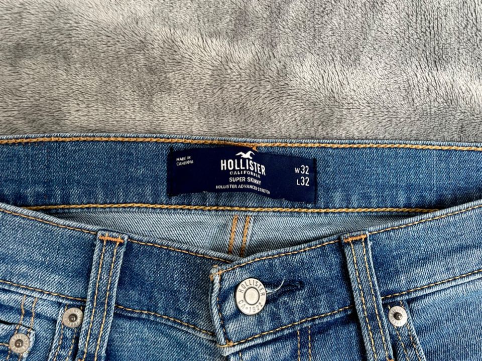 HOLLISTER - Jeans - Größe 32 / 32 - Herren - Blau in Lemgo