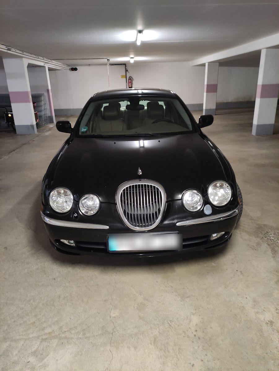 Abbildung des Autos Jaguar S-Type V6 Executi…