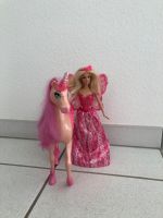 Barbie Fee mit Einhorn Pferd in Pink Stuttgart - Stuttgart-Ost Vorschau