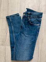 Zara Röhrenjeans Größe 38 Eimsbüttel - Hamburg Schnelsen Vorschau