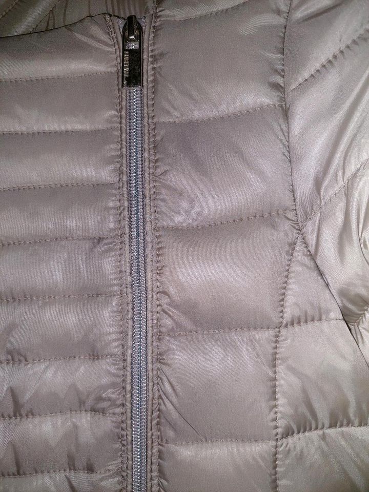 Steppjacke, hellbeige gr 42 in Nordrhein-Westfalen - Remscheid | eBay  Kleinanzeigen ist jetzt Kleinanzeigen