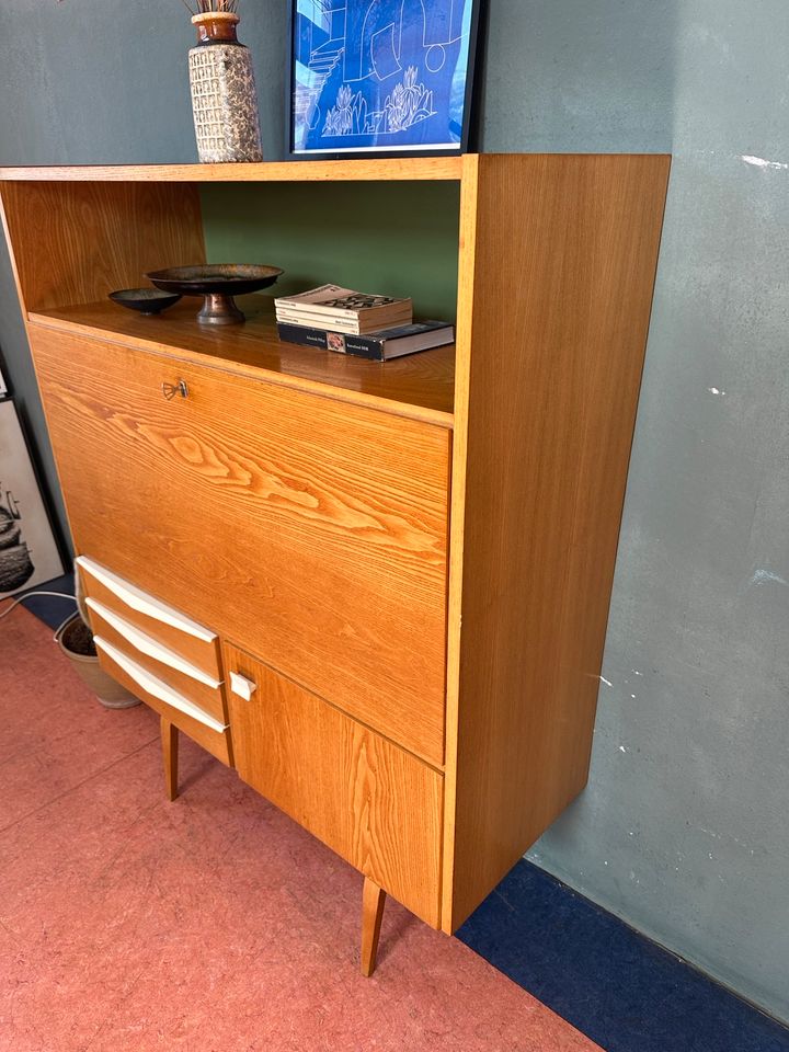 Sekretär Mid Century Highboard Vintage Hellerau ddr Design in Leipzig