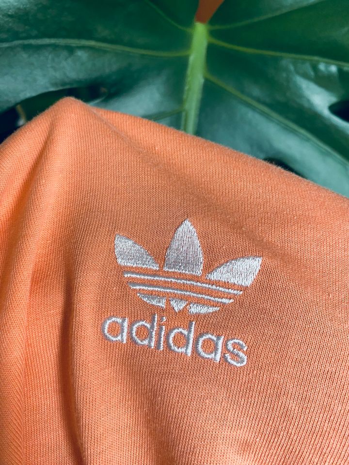 Adidas TShirt Retro 3 Streifen Orange Lachsfarben Koralle in Berlin