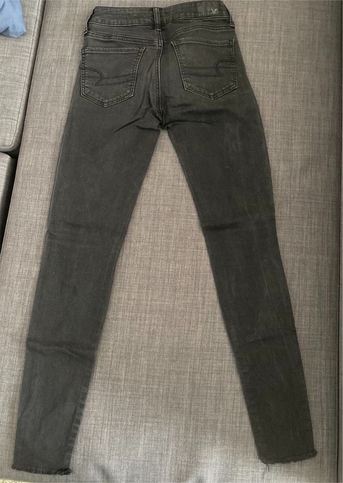 Schwarze Jeans Größe XS in München