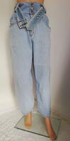 Jeans mit weitem Bein und breitem Gürtel / Gr. S Hessen - Grasellenbach Vorschau