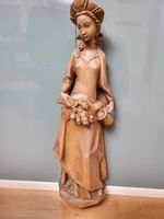 Holzfigur Heilige Elisabeth natur 75 cm groß Bayern - Bodenmais Vorschau