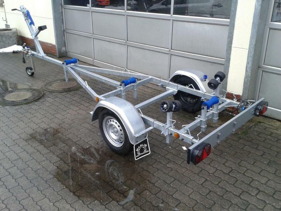 Trailer Marlin BT 500 kg COC Papiere NEU Bootsanhänger in Neuruppin