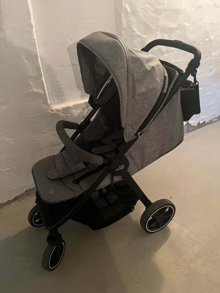 Buggy Britax Römer B- Agile M in Schwelm