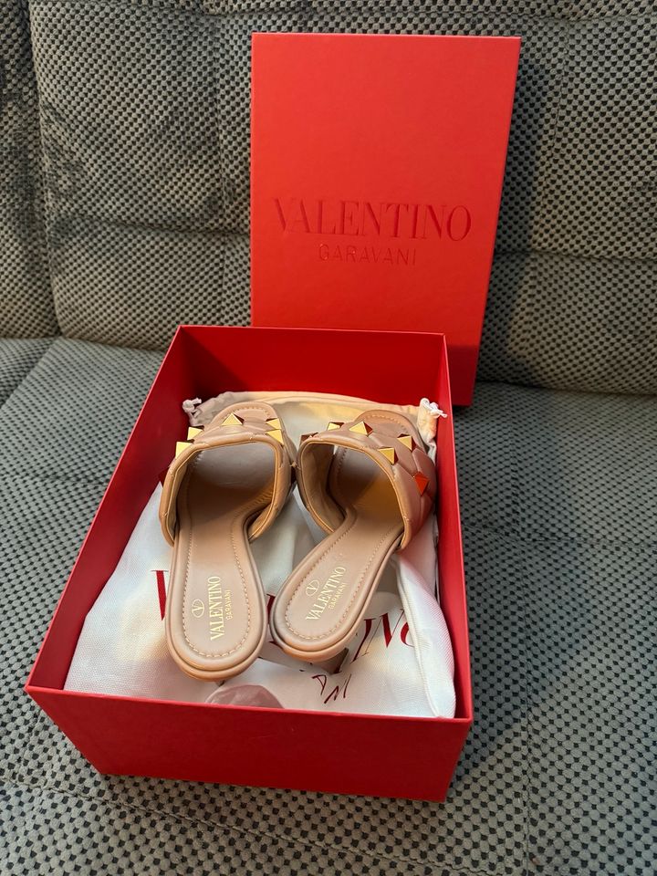 Valentino Garavani Schuhe in Hamburg