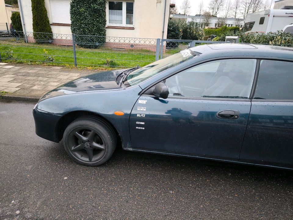 Mazda 323 F in Herzogenrath