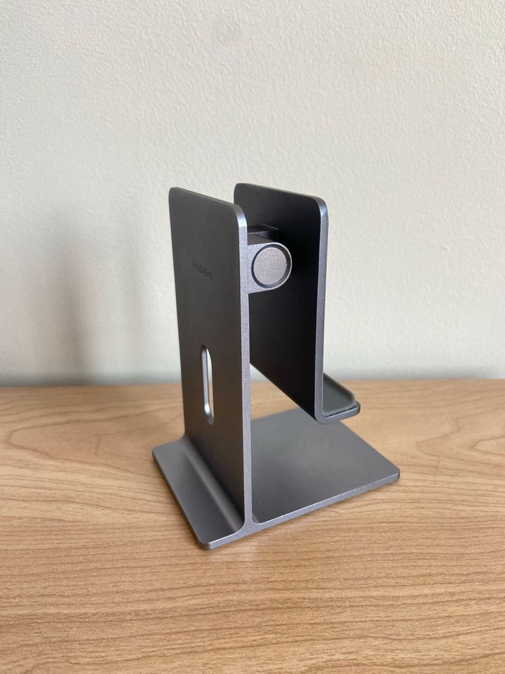 Phone Stand in Leipzig