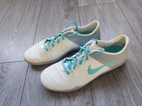 Nike Fitsole Sportschuhe Gr.39 (Unisex) Weiss/Mint Guter-Zustand Köln - Widdersdorf Vorschau
