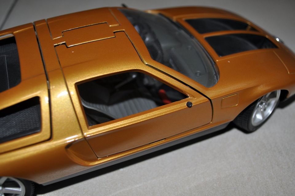 Guiloy Mercedes Benz C111 Modellauto 1:18 ohne OVP in Damme