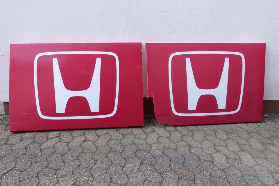 Honda Leuchtschilder, Werbung für die Honda Werkstatt in Auel (bei St. Goarshausen)