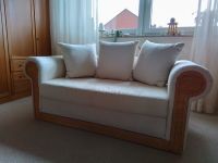 Sofa, Zweisitzer, Schlaffunktion, cremefarben mit Rattan Nordrhein-Westfalen - Harsewinkel Vorschau