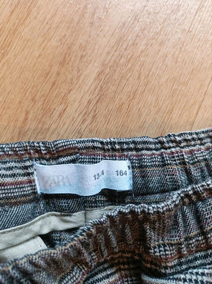 Zara Hose Stoff Stoffhose Gr 164 in Fritzlar