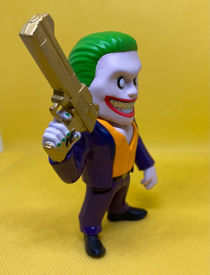 Joker (Batman) Comic Figur, schwer, 10 cm in Schönberg (Holstein)