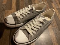 Damen Schuhe  Sneaker Gr. 37 grau-silber glitzernd Schleswig-Holstein - Rendsburg Vorschau