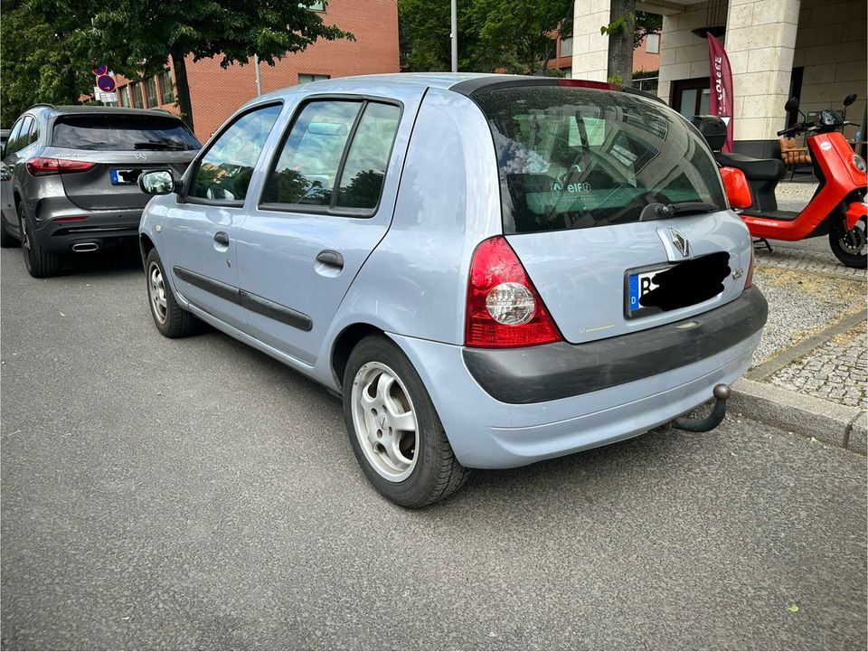 Renault Clio 1.2 | Manuell | AHK | Klima | Tüv in Berlin