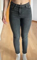 H&M Jeans grau S Brandenburg - Hennigsdorf Vorschau