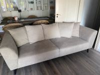 Großes Sofa zu verkaufen beige Taupe Höffner Big Sofa Couch Sachsen-Anhalt - Köthen (Anhalt) Vorschau