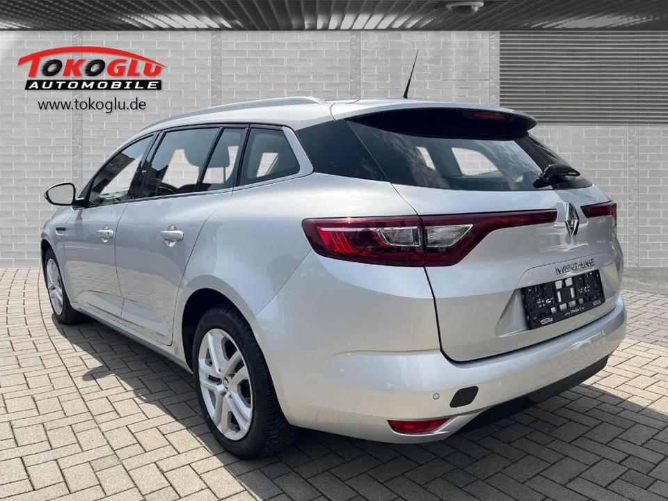 Renault Megane IV Grandtour Business Edition 1.5 BLUE dC in Dautphetal