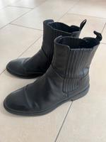 Vagabond Chelsea Boots Stiefeletten schwarz 39 Hessen - Oberursel (Taunus) Vorschau