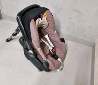 Maxicosi Pebble + Easy Base 2 Babyschale Autositz Baby Bayern - Fürth Vorschau