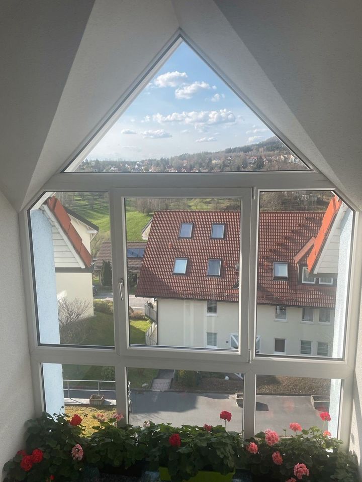 Suhl/Lautenberg 3 Raum Wohnung mit Balkon und toller Aussicht in Suhl