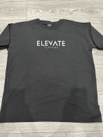 Elevate Shirt Tshirt Schwarz Gr. L Bayern - Abensberg Vorschau